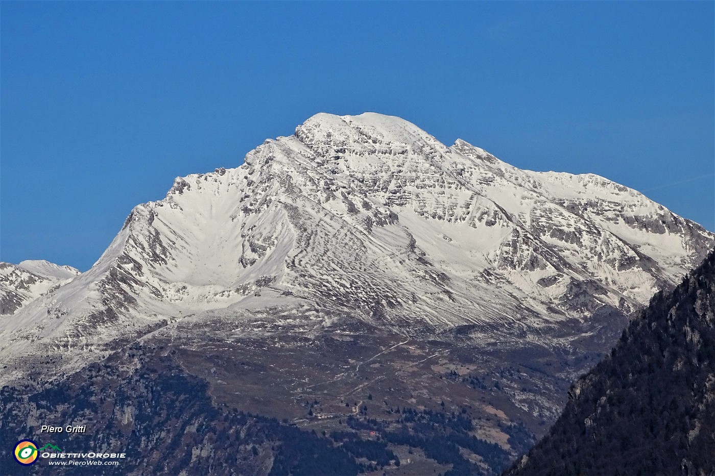 81 Zoom in Arera.JPG